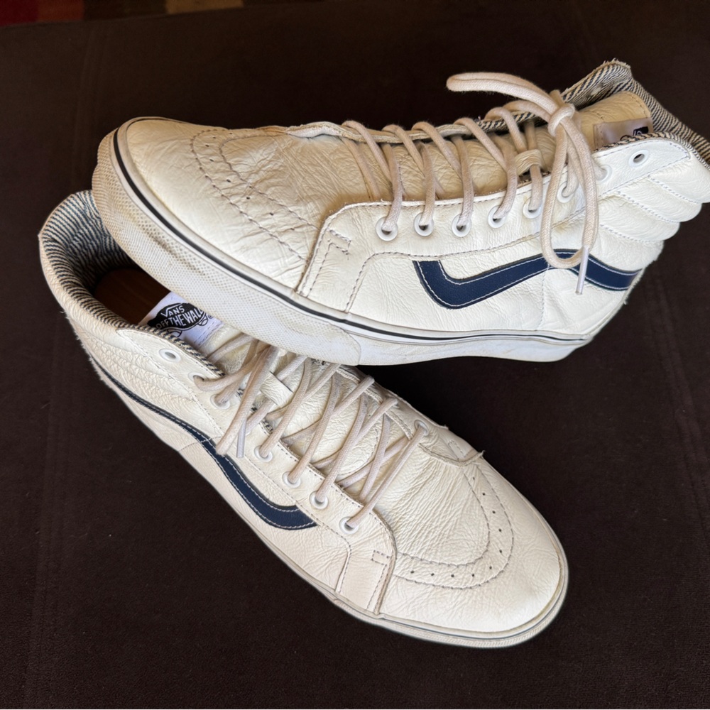 Vans Sk8 Hi White & Navy Leather Skate Shoe
